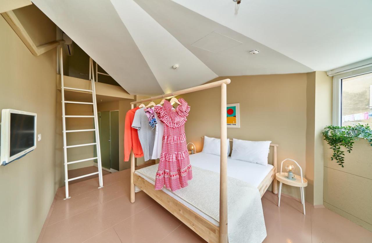 Design Hostel One Сплит Экстерьер фото